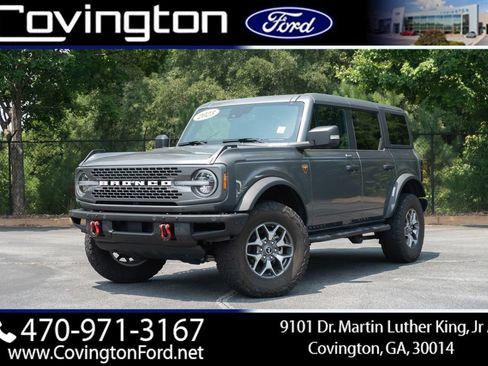 Used 2023 Ford Bronco Badlands AWD/4WD image 1