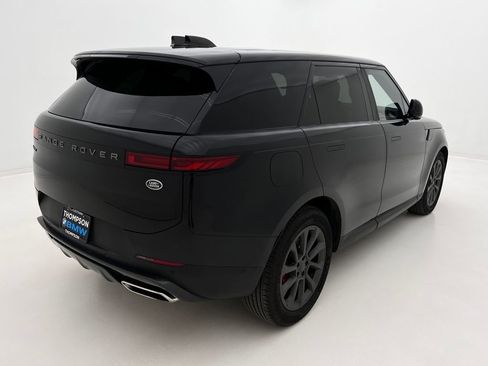 Used 2023 Land Rover Range Rover Sport SE image 7