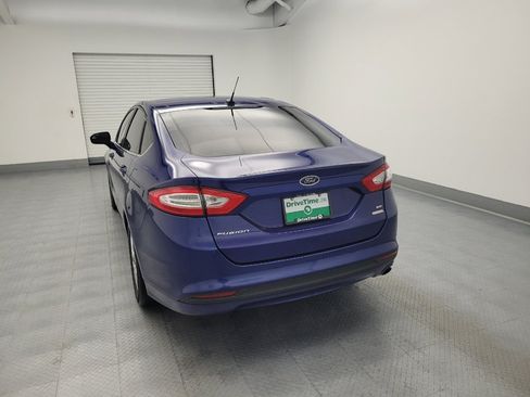 Used 2016 Ford Fusion SE FWD image 6