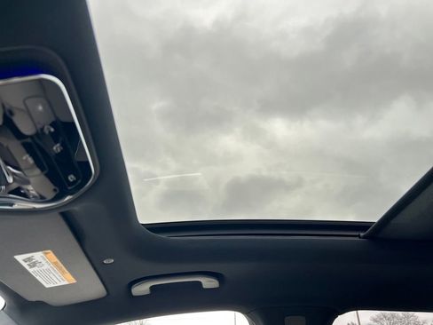 New 2026 Mercedes-Benz GLC 300 GLC 300 image 21