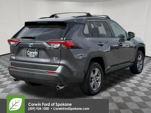 Used 2024 Toyota RAV4 XLE AWD/4WD image 13