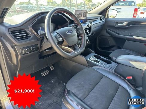 Used 2024 Ford Escape ST-Line w/ Cold Weather Package image 10