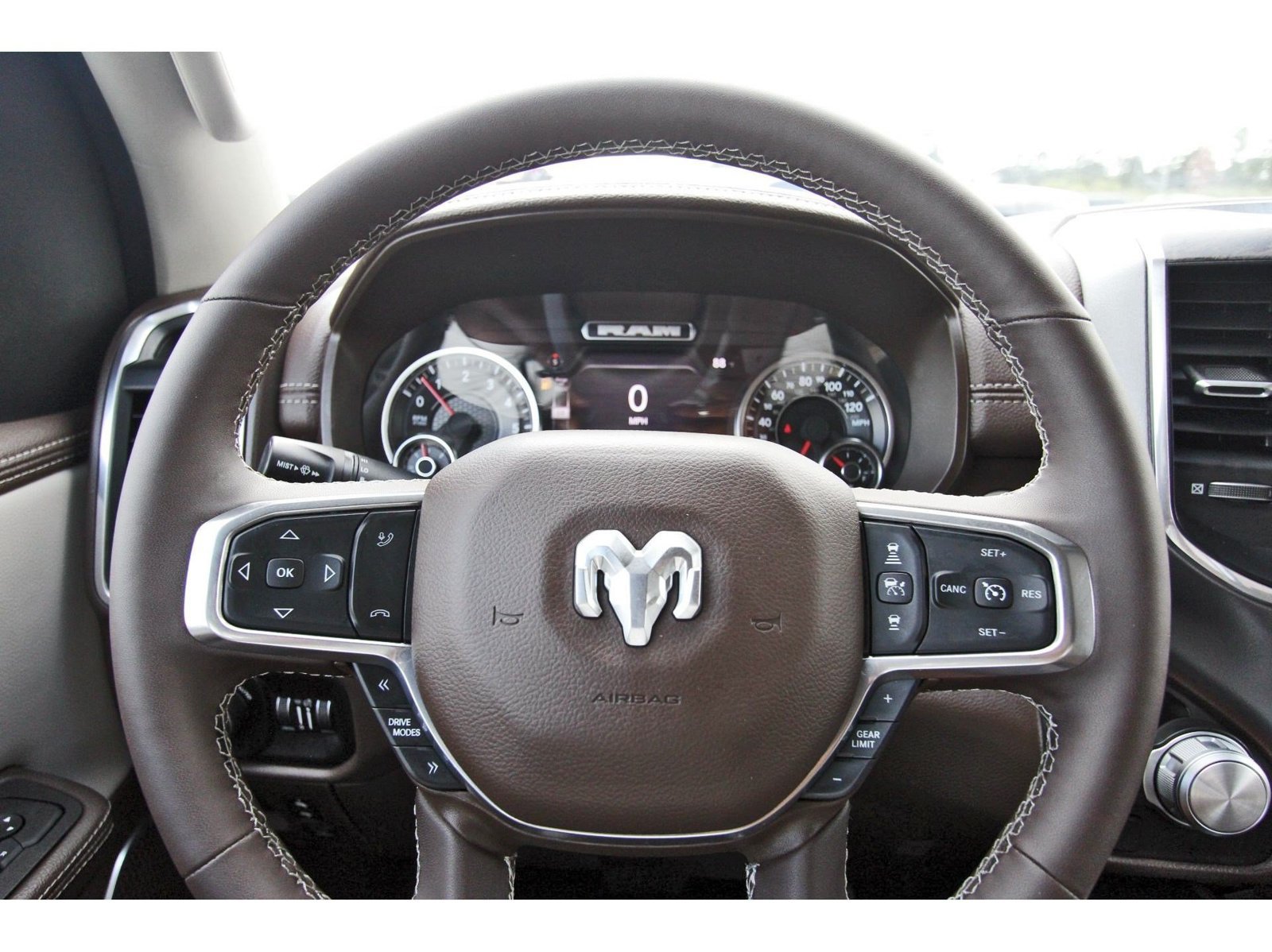 Used 2025 RAM 1500 Laramie w/ Bed Utility Group AWD/4WD image 17