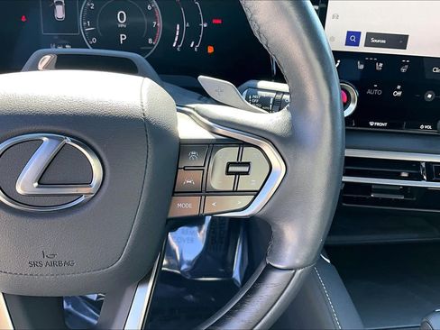 Used 2024 Lexus RX 350 Premium w/ Convenience Package image 23