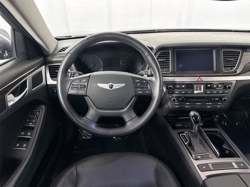 Used 2016 Hyundai Genesis 3.8 image 34
