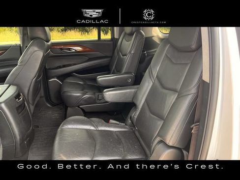 Used 2017 Cadillac Escalade ESV 2WD image 27
