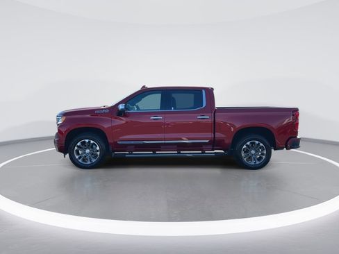 Used 2023 Chevrolet Silverado 1500 High Country AWD/4WD image 5