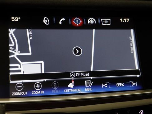 Used 2017 Cadillac XT5 Platinum w/ Driver Assist Package image 10