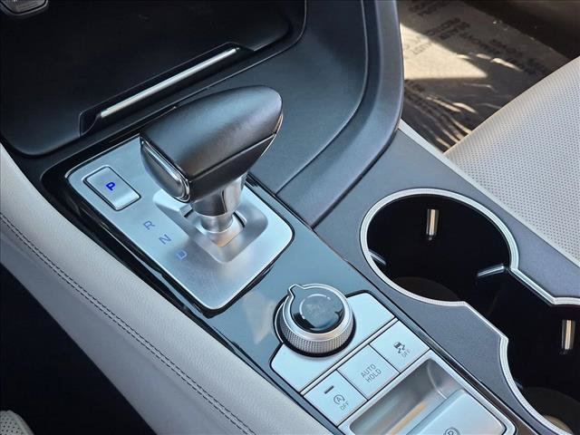 Used 2021 Genesis G70 2.0T RWD image 12