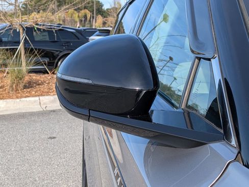 Certified 2024 Lincoln Nautilus Premier w/ Equipment Group 102A image 12