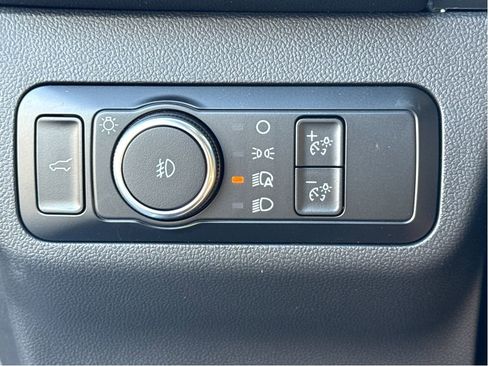 Used 2023 Ford Escape ST-Line Select w/ Tech Pack #2 image 12