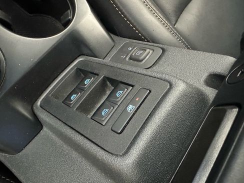 Certified 2025 Ford Bronco Badlands AWD/4WD image 31