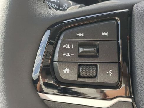 New 2026 Honda Odyssey Touring image 23