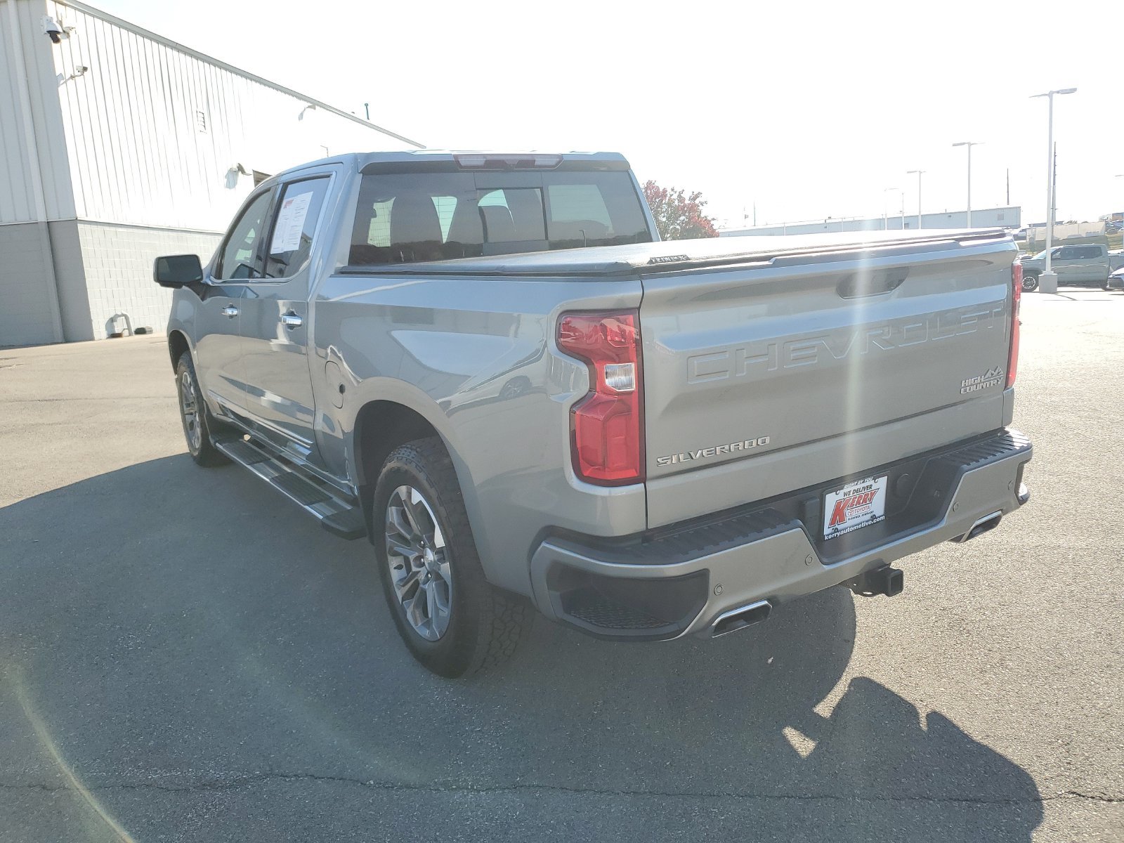Used 2024 Chevrolet Silverado 1500 High Country AWD/4WD image 3