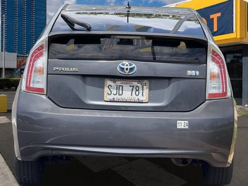 Used 2014 Toyota Prius One FWD image 4