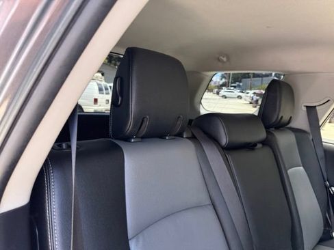 Used 2020 Toyota 4Runner SR5 Premium w/ Moonroof Package AWD/4WD image 76