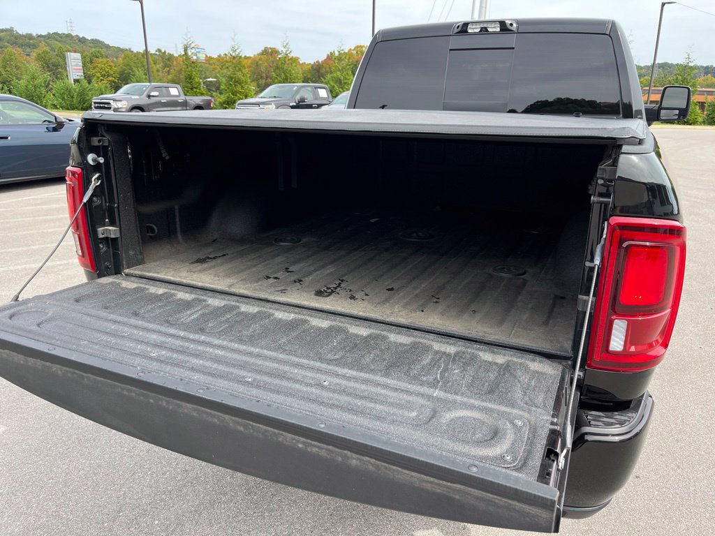 Used 2026 RAM 2500 Laramie AWD/4WD image 5