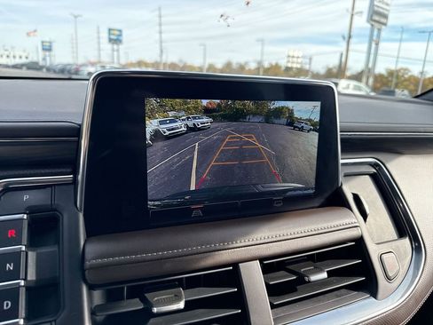 Used 2023 GMC Yukon SLT image 17