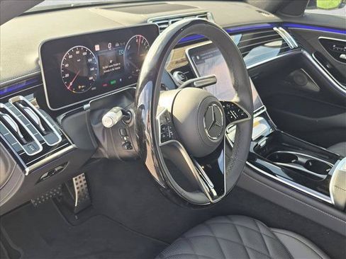 New 2026 Mercedes-Benz S 580e 4MATIC Sedan image 3