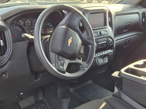 Used 2025 Chevrolet Silverado 1500 W/T RWD image 7