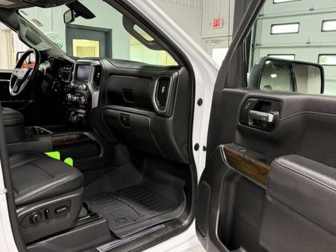 Certified 2021 GMC Sierra 1500 SLT w/ SLT Premium Package AWD/4WD image 7