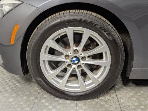Used 2016 BMW 320i xDrive Sedan image 31