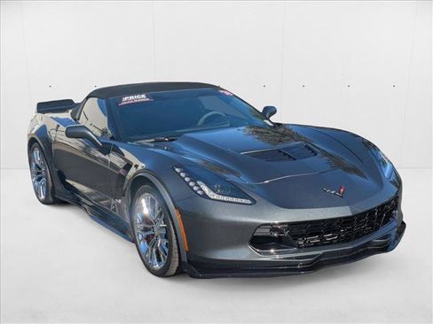 Used 2018 Chevrolet Corvette Z06 image 3