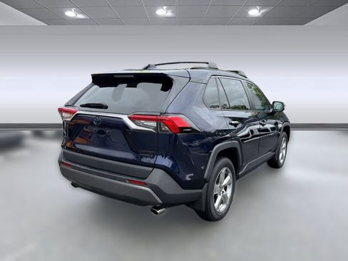 Used 2021 Toyota RAV4 Limited AWD/4WD image 9