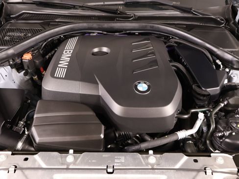 Used 2025 BMW 330i xDrive Sedan w/ M Sport Package image 21