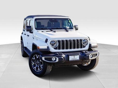 New 2026 Jeep Wrangler Unlimited Sahara AWD/4WD image 2