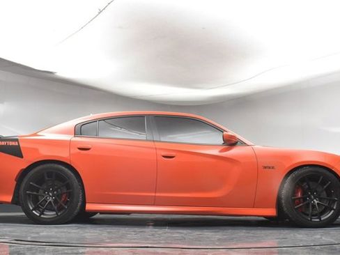 Used 2019 Dodge Charger Scat Pack w/ Daytona Edition Group image 36