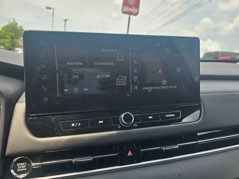 Used 2025 Mitsubishi Outlander ES FWD image 24