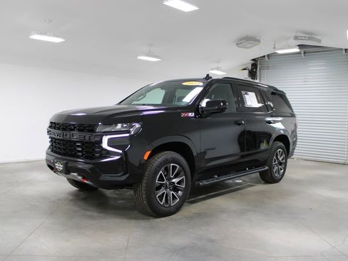 Used 2022 Chevrolet Tahoe Z71 image 4