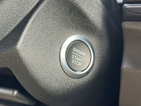 New 2026 Ford Transit 250 Low Roof w/ Load Area Protection Package image 19