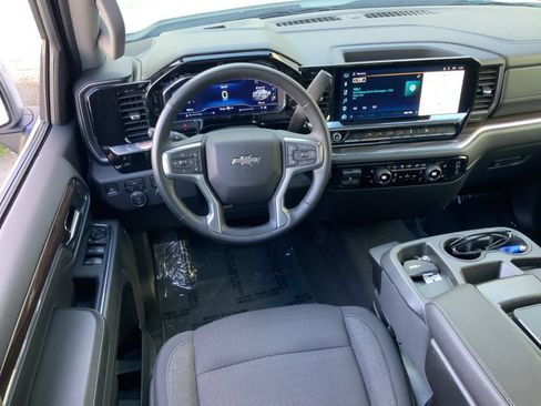 Used 2024 Chevrolet Silverado 1500 RST AWD/4WD image 11