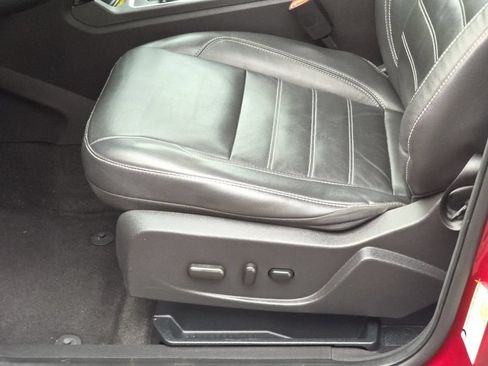 Used 2018 Ford Escape Titanium AWD/4WD image 27