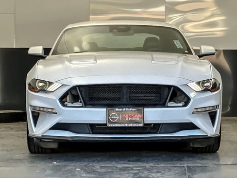 Used 2022 Ford Mustang Premium RWD image 8