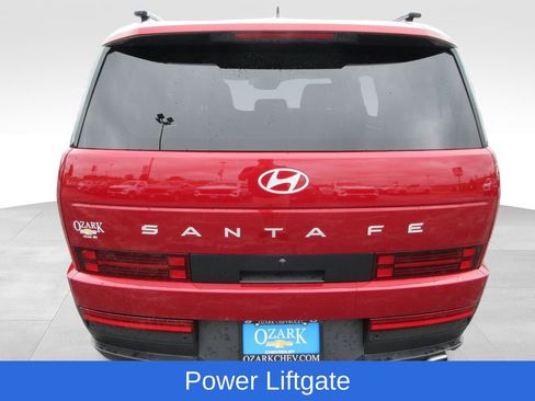 Used 2025 Hyundai Santa Fe SEL FWD image 4