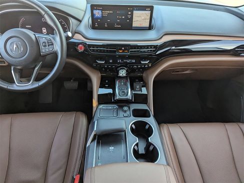 Certified 2024 Acura MDX FWD w/ Technology Package image 18