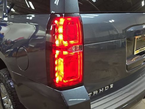 Used 2020 Chevrolet Tahoe LT AWD/4WD image 37