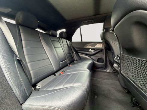 Used 2021 Mercedes-Benz GLE 450 4MATIC image 26