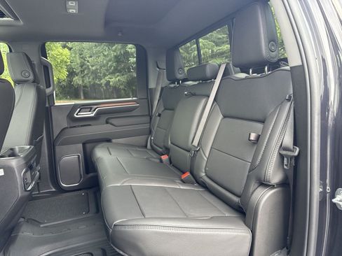 New 2026 GMC Sierra 2500 Denali w/ Denali Reserve Package AWD/4WD image 21