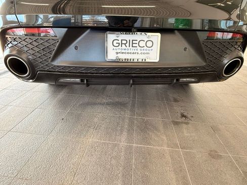 Used 2022 Genesis GV70 3.5T Sport w/ Sport Prestige Package image 10