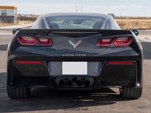 Used 2018 Chevrolet Corvette Stingray Coupe w/ 1LT image 7