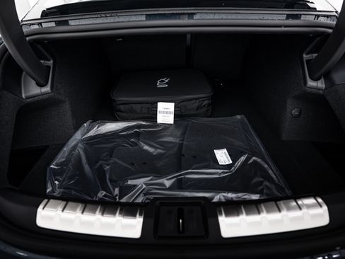 New 2026 Porsche Taycan image 24