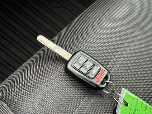 Used 2020 Honda CR-V LX image 26