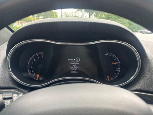 Used 2019 Jeep Grand Cherokee Altitude AWD/4WD image 22