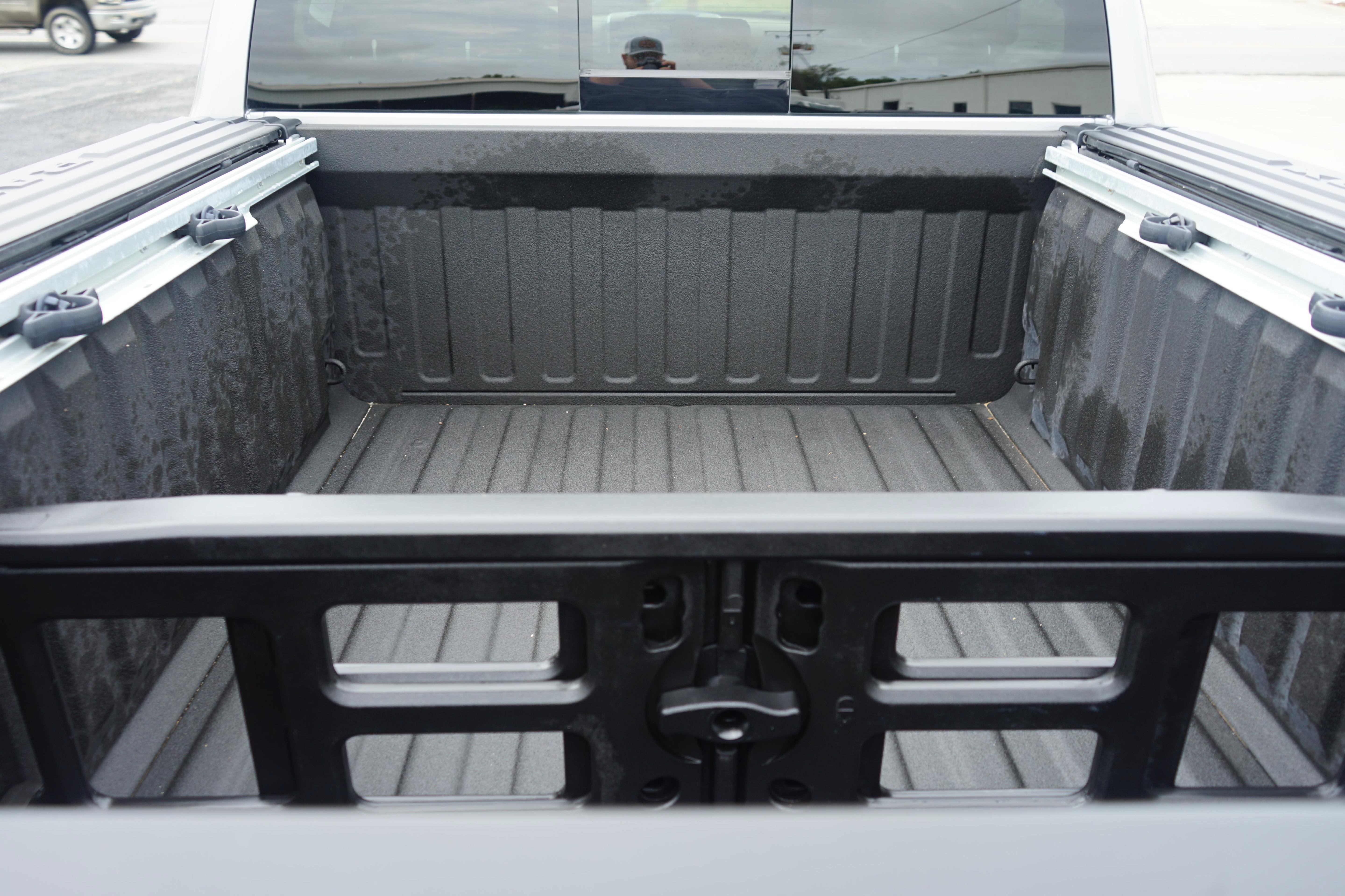 Used 2024 RAM 1500 Limited AWD/4WD image 22