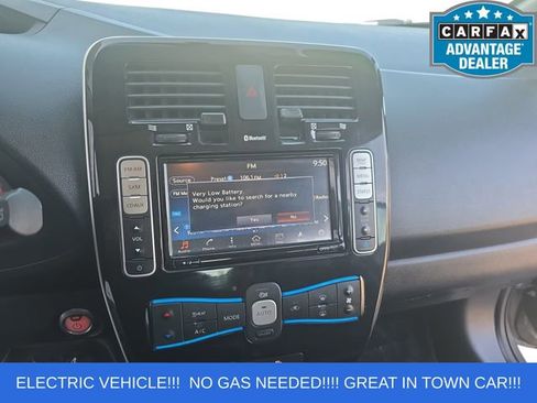 Used 2016 Nissan Leaf SL FWD image 9