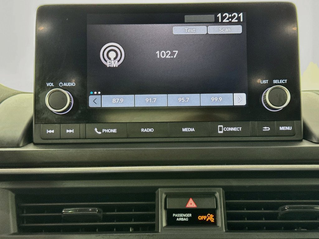 Used 2023 Honda Pilot Sport image 18